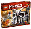 LEGO Ninjago - Garmadonova temná pevnosť